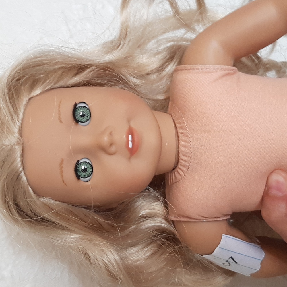 Caroline Abott American girl retired doll